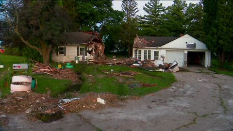 Baby died after semi tractor-trailer crashed into home near Oshkosh