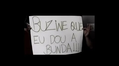 [ MEME ] MELHOR PEGADINHA DO MUNDO [ BUZINE QUE EU DOU ] COLE ESSE CARTAZ NO CARRO DO SEU NAMORADO