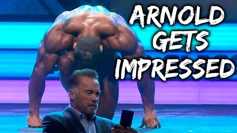 🇧🇷 Arnold Gets Impressed by Brazilian Champion !