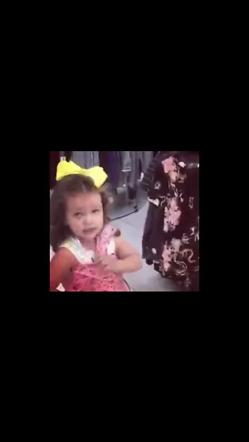 EXPERIMENTEI O VESTIDO NO MEIO DA LOJA #compras #roupas #shorts