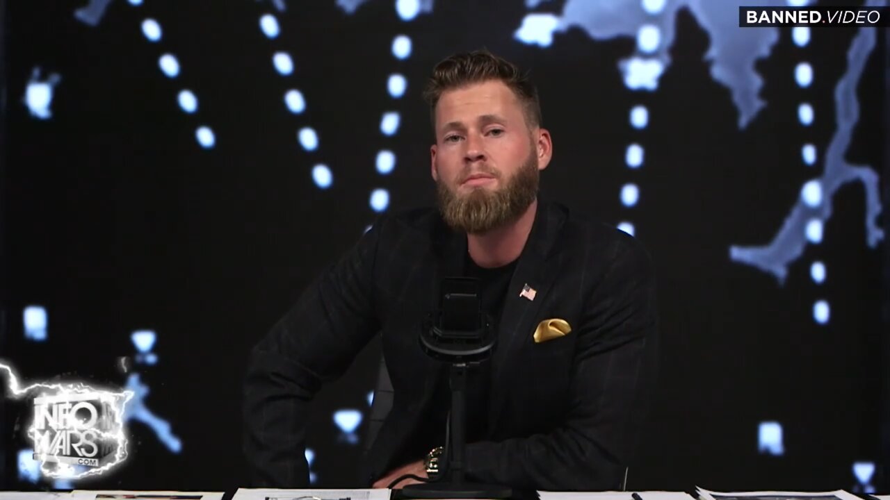 WAR ROOM (Full Show) Tuesday - 10/4/22