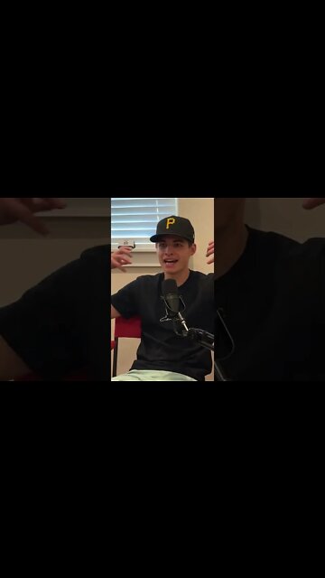 Elvis Had a 14 Year Old Girlfriend at Age 22