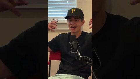 Elvis Had a 14 Year Old Girlfriend at Age 22