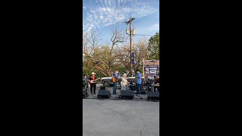 Lavada and Gene sing “Crazy”