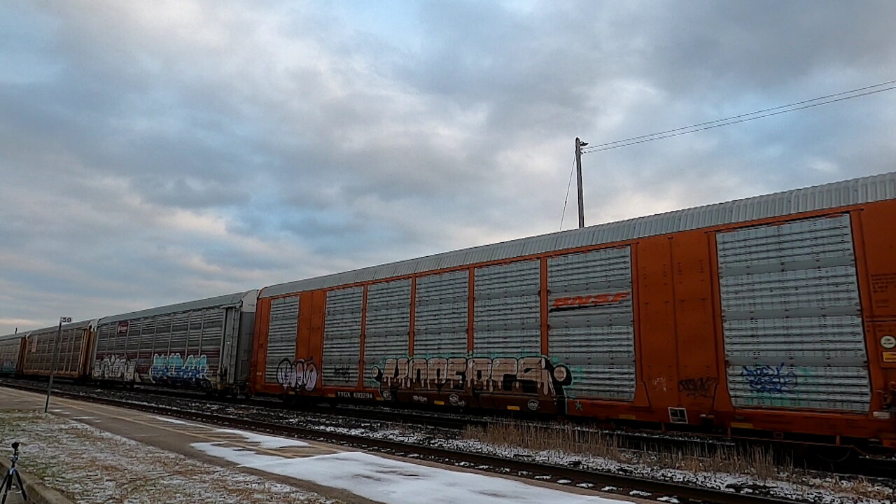 Train 485 CN 8838 & CN 2523 Engines Westbound Manifest In Ontario