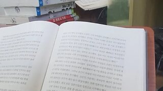 김일성전기, 자주독재, 토지개혁, 배상금, 미군정, 조선인, 로마넨코, 소장, 민정청, 붉은군대, 몰수,지주