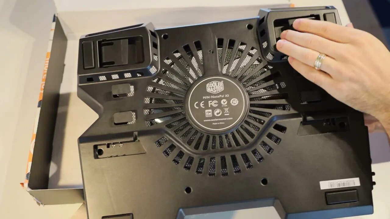 Cooler Master Notepal X3 Laptop Cooling Pad Unboxing