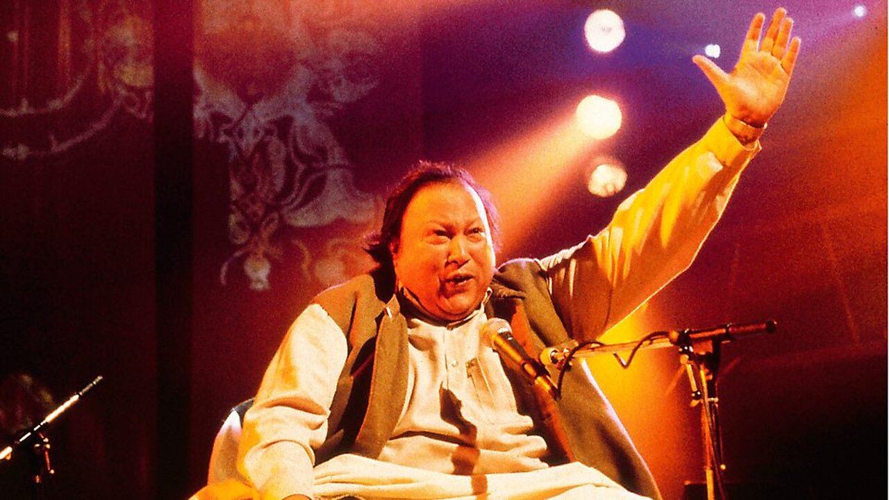 HANJU AKHIYAN DY WERY CH PAIUNDY NY|PUNJABI QAWALI|NUSRAT FATEH ALI KHAN