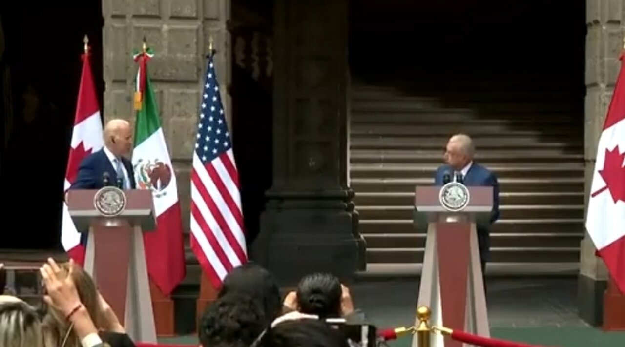 Mexican President Thanks Biden For NOT Building A Wall