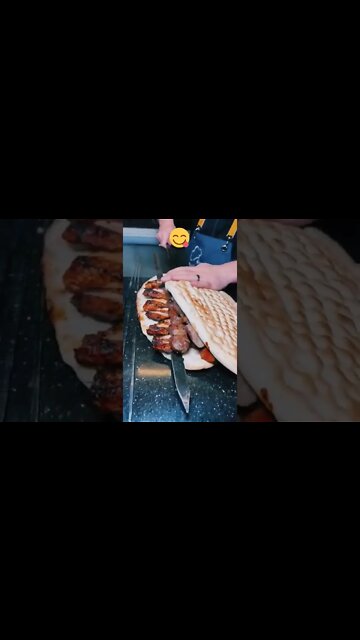 Looking So Delicious #UpFoodReview #ytshorts #Food #Streetfood #viral #viral2022 #trending