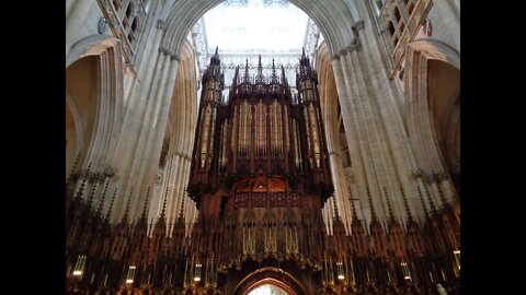 York Minster Featuring Campbell The Toast [2022 Holiday]