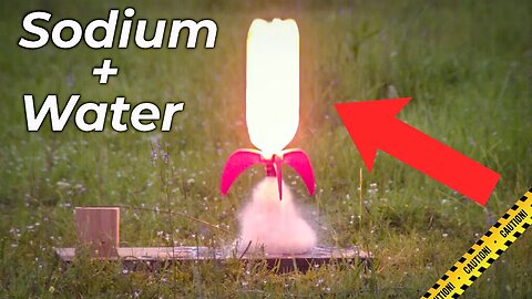 SEE THROUGH ROCKET - Sodium and Water Rocket...Take 2