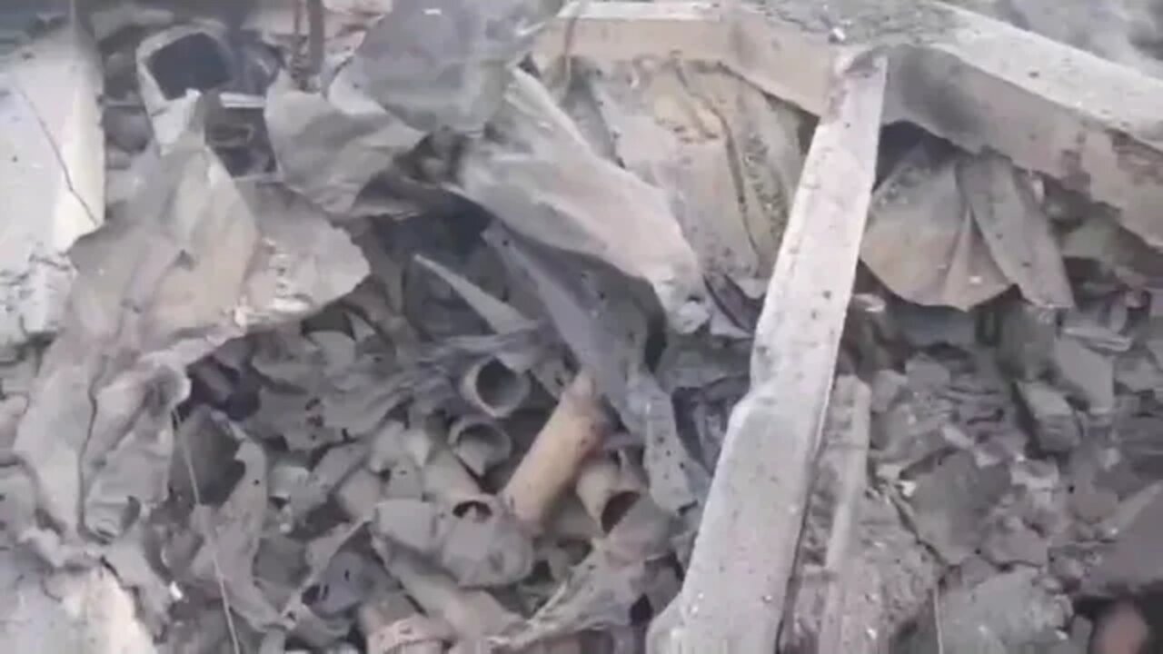 π·πΊπΊπ¦ Destroyed American-Made M1083A1P2 MTV Truck & M777 Howitzer In Lisichansk Pt.2
