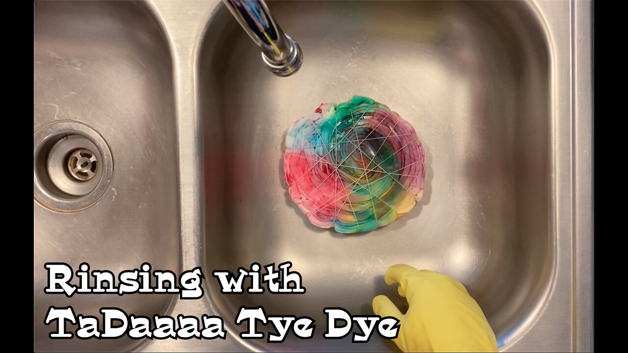 Rinsing Tie Dye with TaDaaaa Tye Dye: Heart Song Anvil Tee Med Spiral