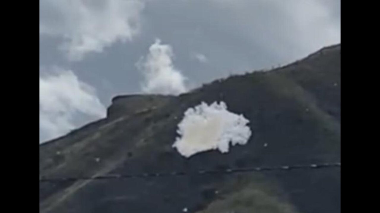 Strange Cloud captured in Ambuqui, Ecuador 06-18-24 | Extraña Nube en Ecuador
