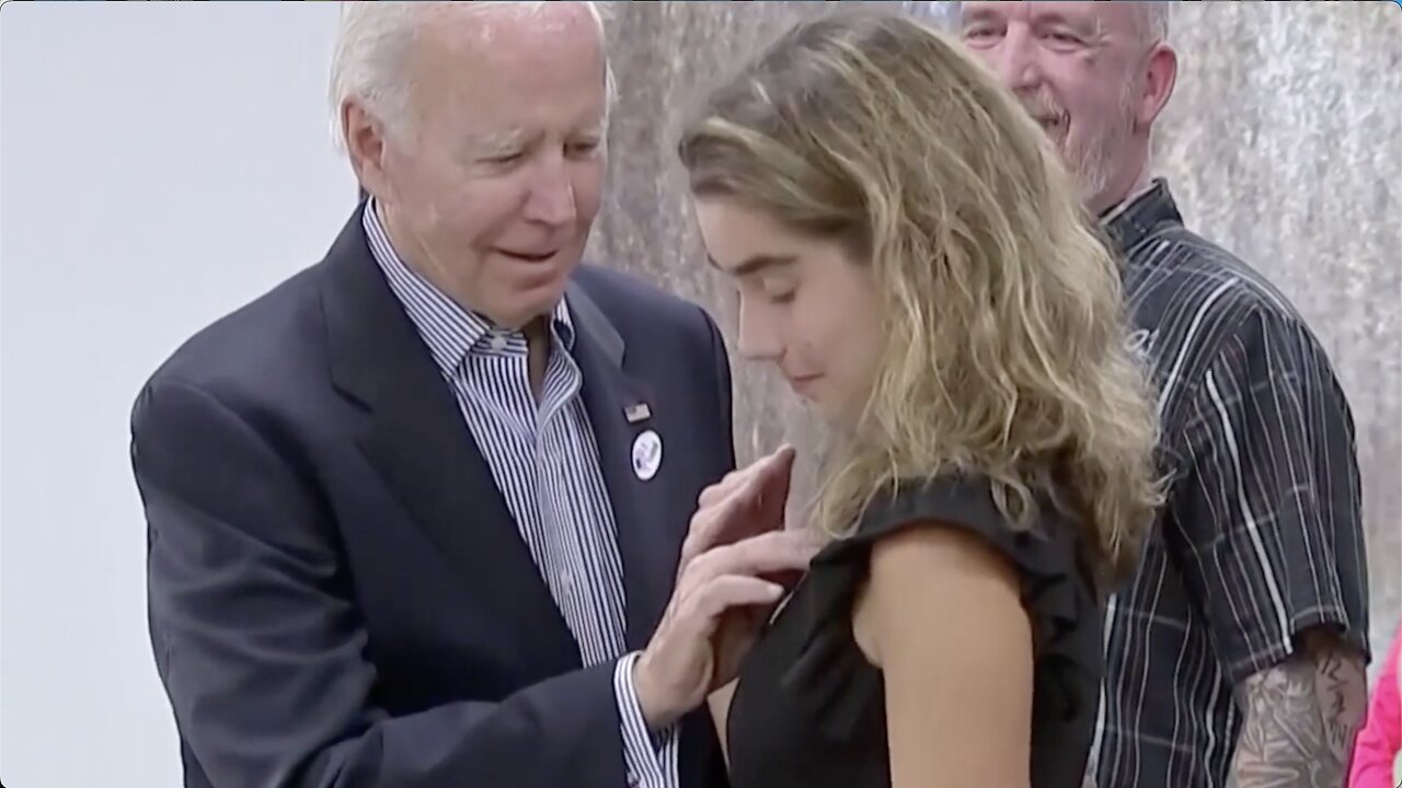 Joe Biden vs Piano Man