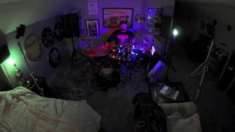 Looks that kill, Motley Crue Drum Cover By Dan Sharp