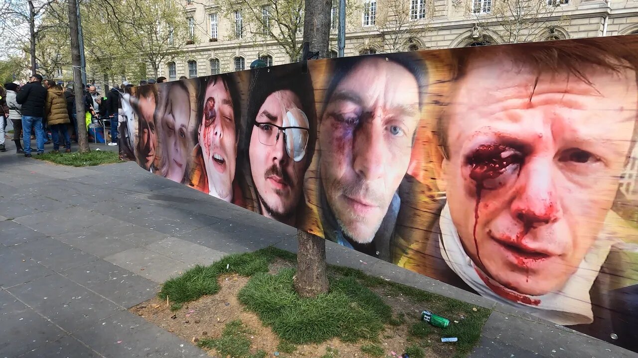 Manifestation Gilets Jaunes Place de la République le Dimanche 3 Avril 2022