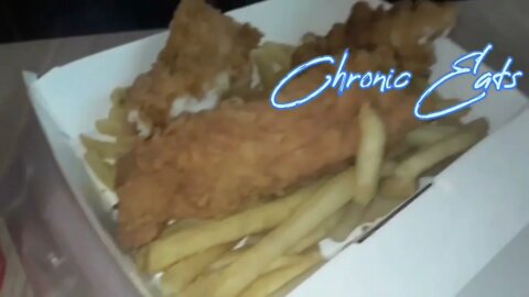 Jolibee chicken strips & fries | @chronic.eats on IG 🐔🍟 #shorts #jolibee