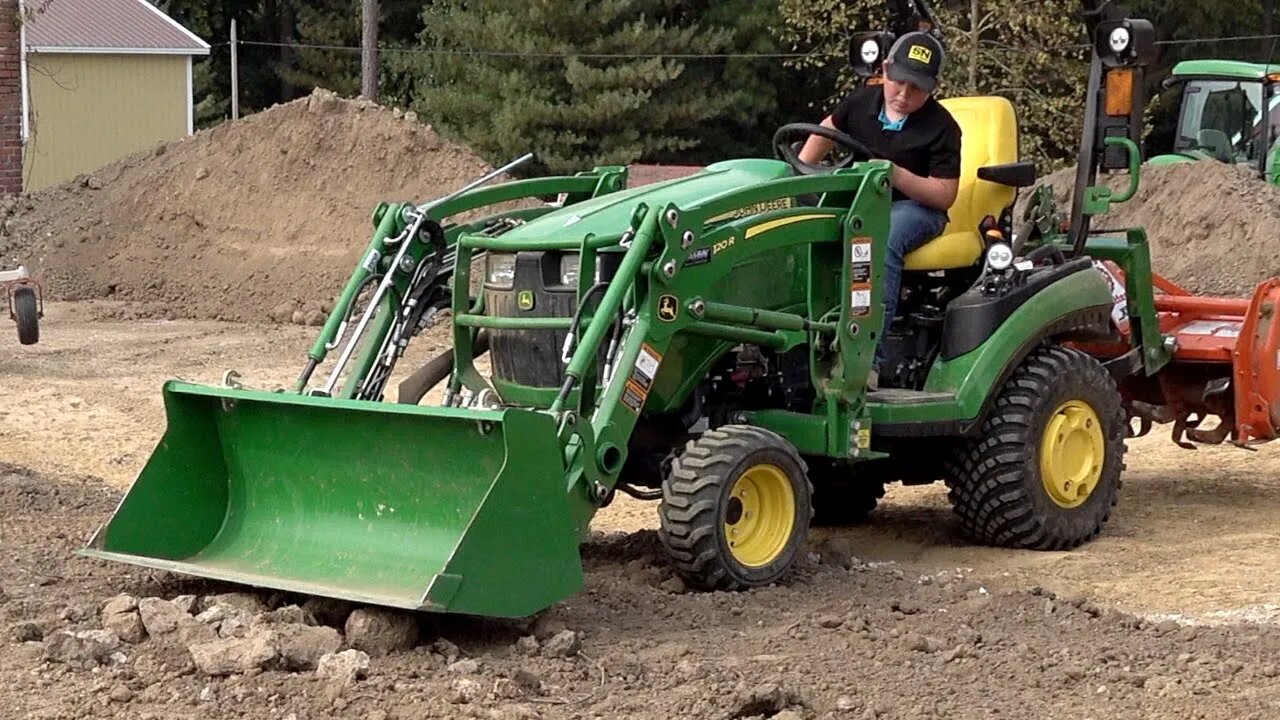 DIY LANDSCAPE GRADING! Deere 1025R, 4044R, 4066M and Ventrac!