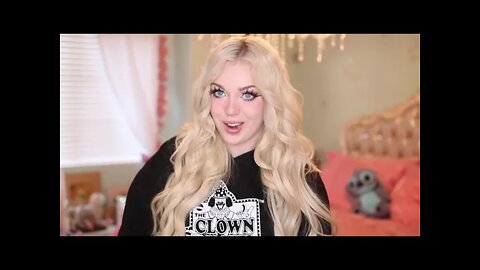 Staying OVERNIGHT At The MOST HAUNTED CLOWN Motel In America-Lyssy Noel *Reuploaded *