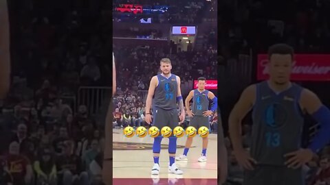 Luka Doncic reacts to his twin 😂