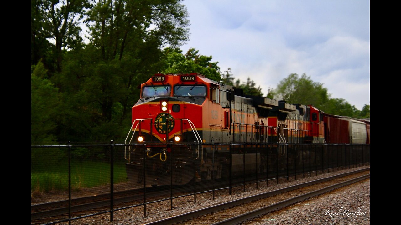 BNSF H1 Duo, Taunting and Half & Half Train - Staples Subdivision