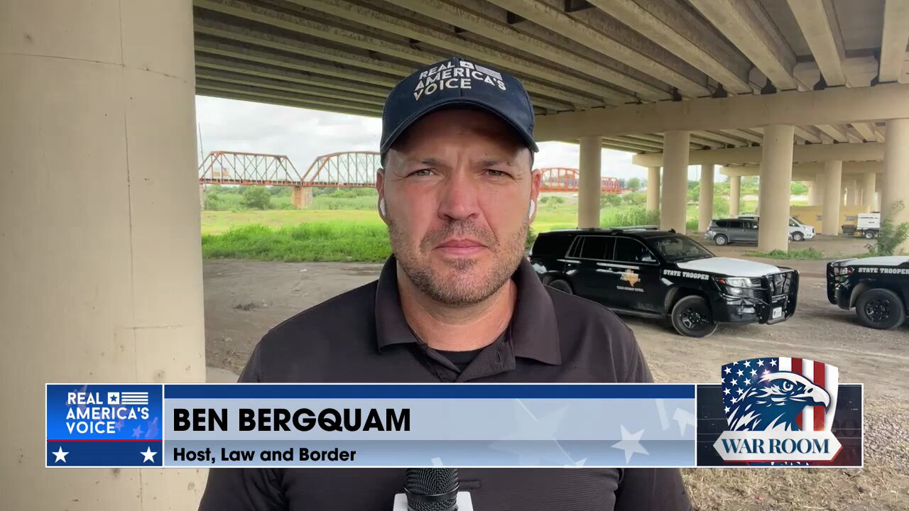 Migrants Filmed Climbing OVER Border Wall | Ben Bergquam Gives Update On Overrun Southern Border