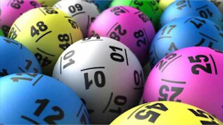 The search is still on for the R100m Powerball winner who spent R7.50 on their ticket (2)