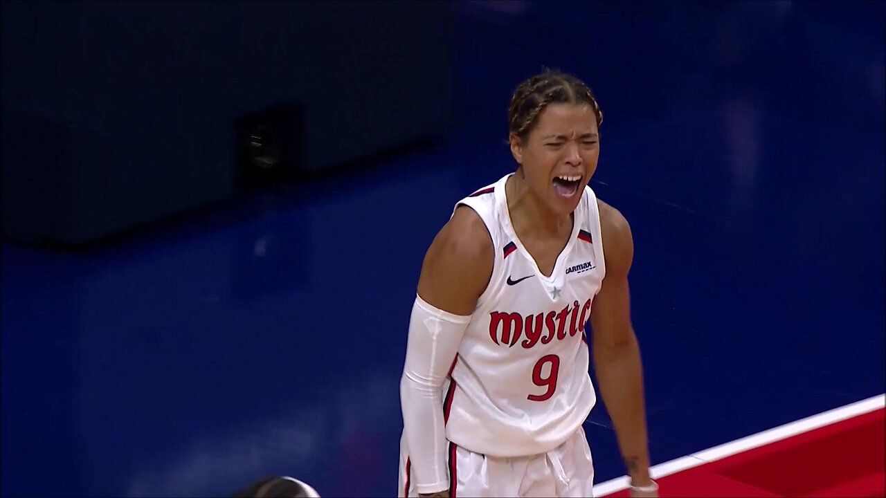 Cloud CAN'T BELIEVE Ref Called Foul On Her, Gets TECHNICAL Foul In Response | Washington Mystics