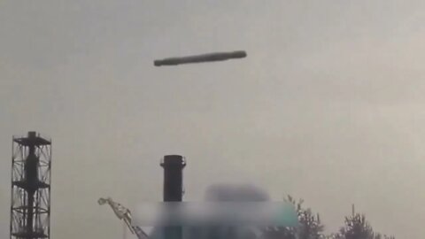 Cigar shaped UFO