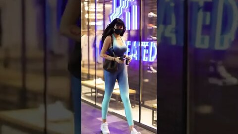 HOT GIRL LỌT VÀO ỐNG KÍNH #short #moto88