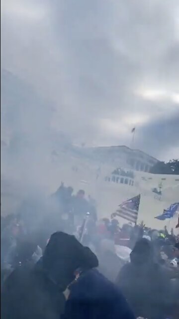 USCP fired munitions at MAGA for an HOUR w/o any warnings or orders to disperse