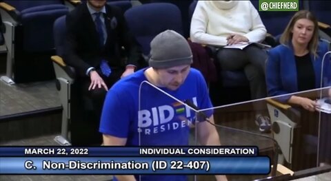 Throwback to Youtube Comedian Cassady Campbell’s full comedy bit in front of the Mayor.