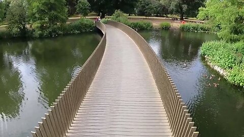 bridge over a lake. Kew gardens London 11th July 2023