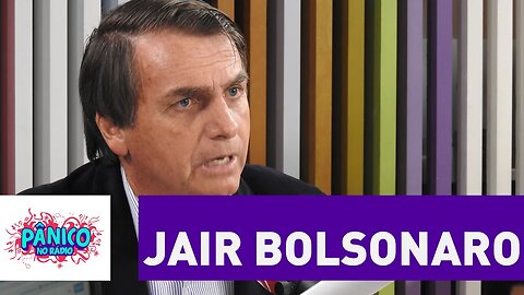 Bolsonaro foge ao ser questionado sobre como agiria se tivesse neto gay | Pânico