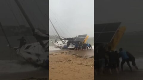 Veleiro Praia da Guarderia em Vitória