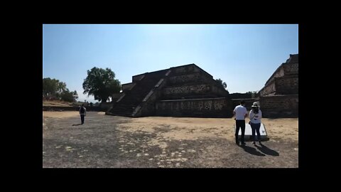 Pyramid of the Sun and Moon. Teotihuacan, Mexico.