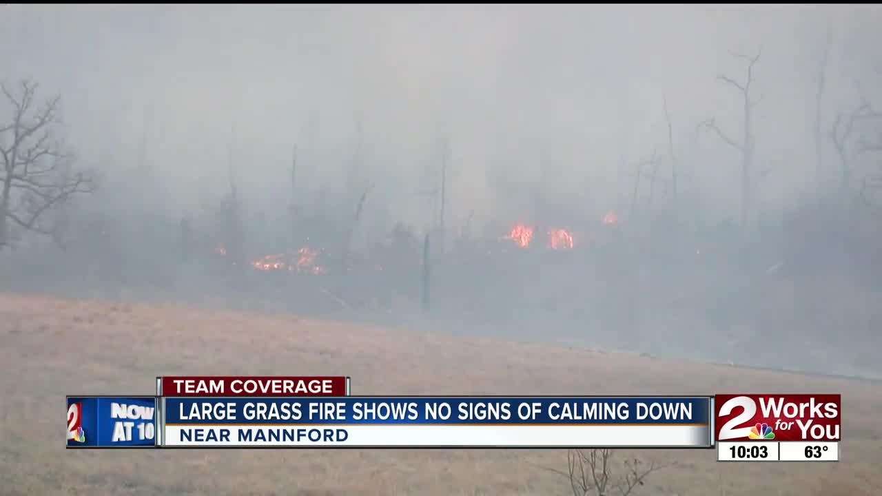 Grass fire burns near Mannford as residents wait in worry