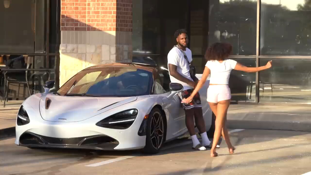 gold digger prank she switched up!