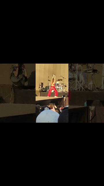 Tove Lo ◉ #Lollapalooza 2023 📅 18.03.2023 🎵 🎵 #lollacl #lollacl2023 #lollapaloozachile