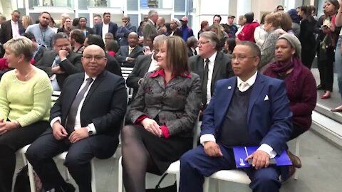 South Africa - Cape Town - New Cabinet Announced (video) (V6q)