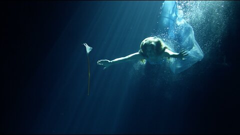 Waves | Memories of horror