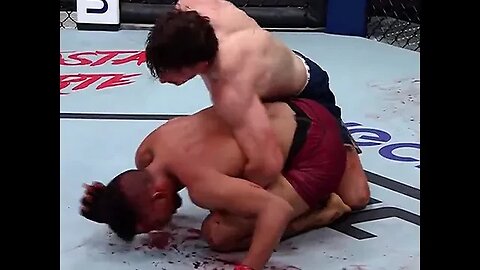 Back on #DWCS, Aussie @PharJack won his UFC deal in savage way! #short
