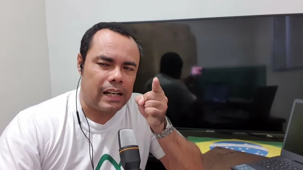 Boris Casoy afirma que Deltan Dallanhol foi cassado por combater a corrupção!