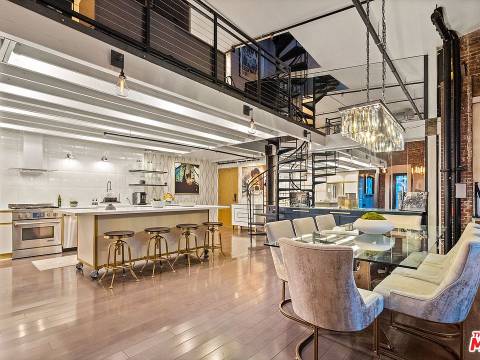 Pan American Penthouse Panic
