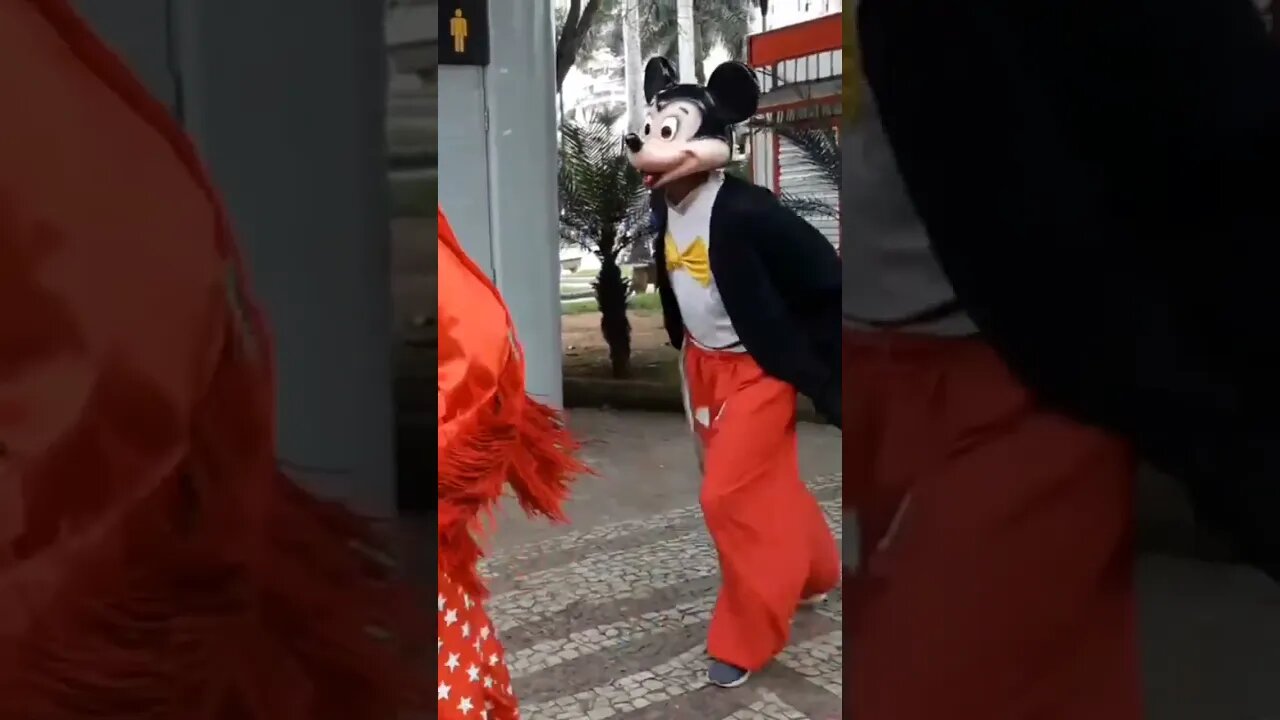 PASSINHOS SENSACIONAIS DO FOFÃO, HOMEM-ARANHA E MICKEY MOUSE DANÇANDO NA CARRETA DA ALEGRIA TRIPLO X