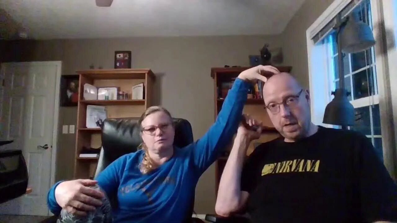 Chat with theHedgehog's