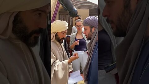 خالد النبوى يعلم الأداء لممثل شاب # الأمام