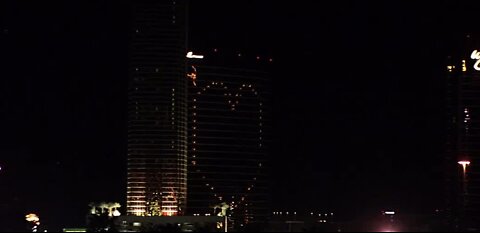 Encore displays heart on the windows